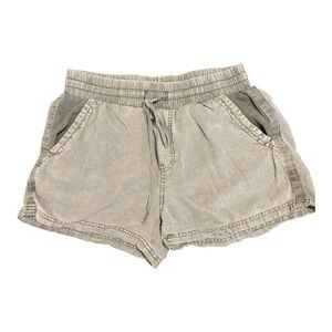 Splendid linen blend size small shorts green